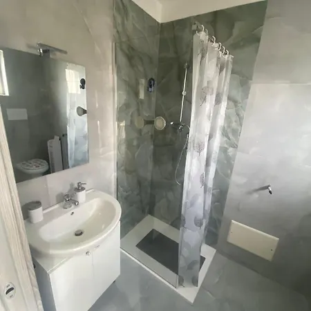 Casa Tonino アパート ナポリ